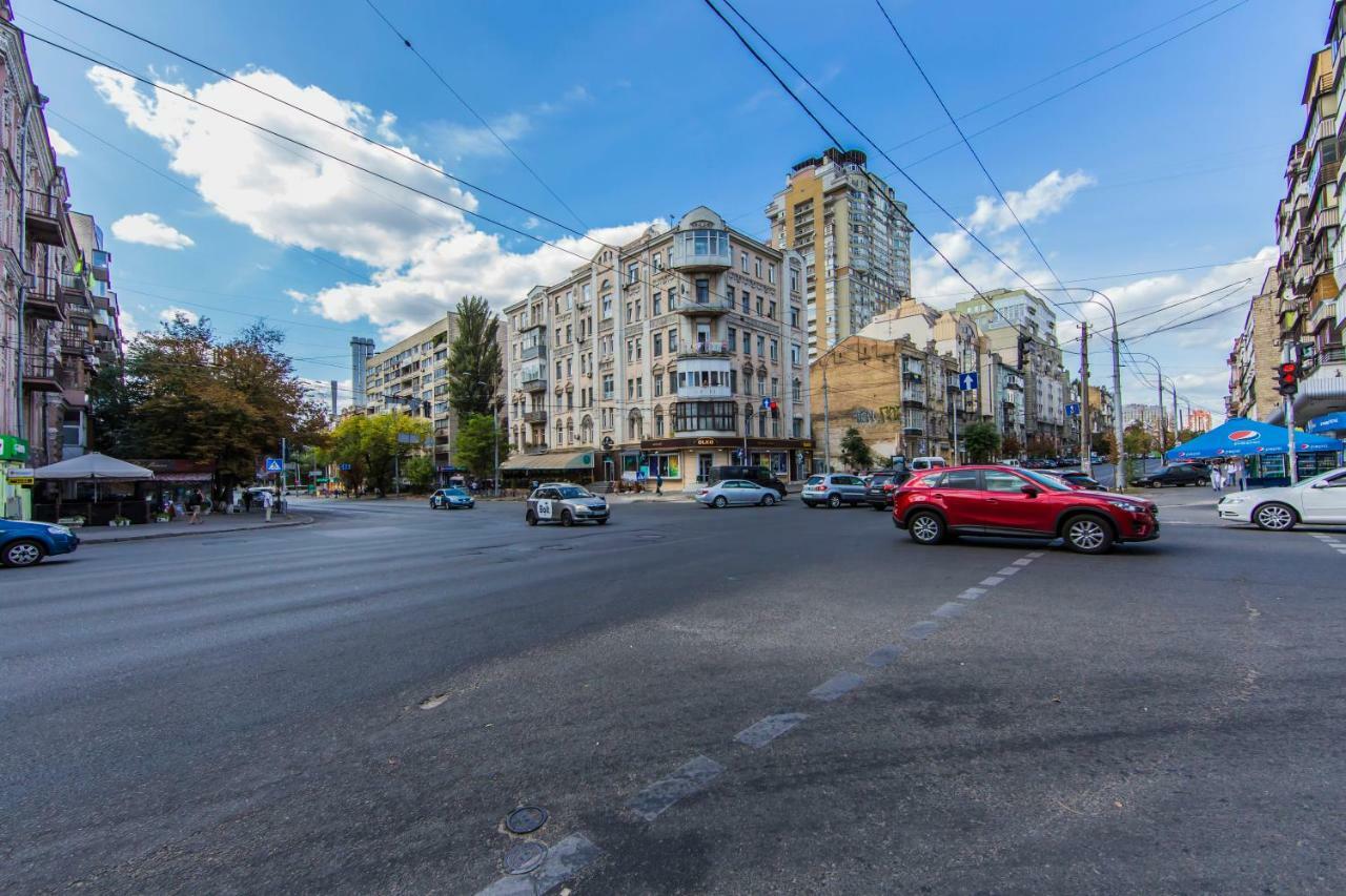 Kyiv City Loft Apart Hotel Exterior foto